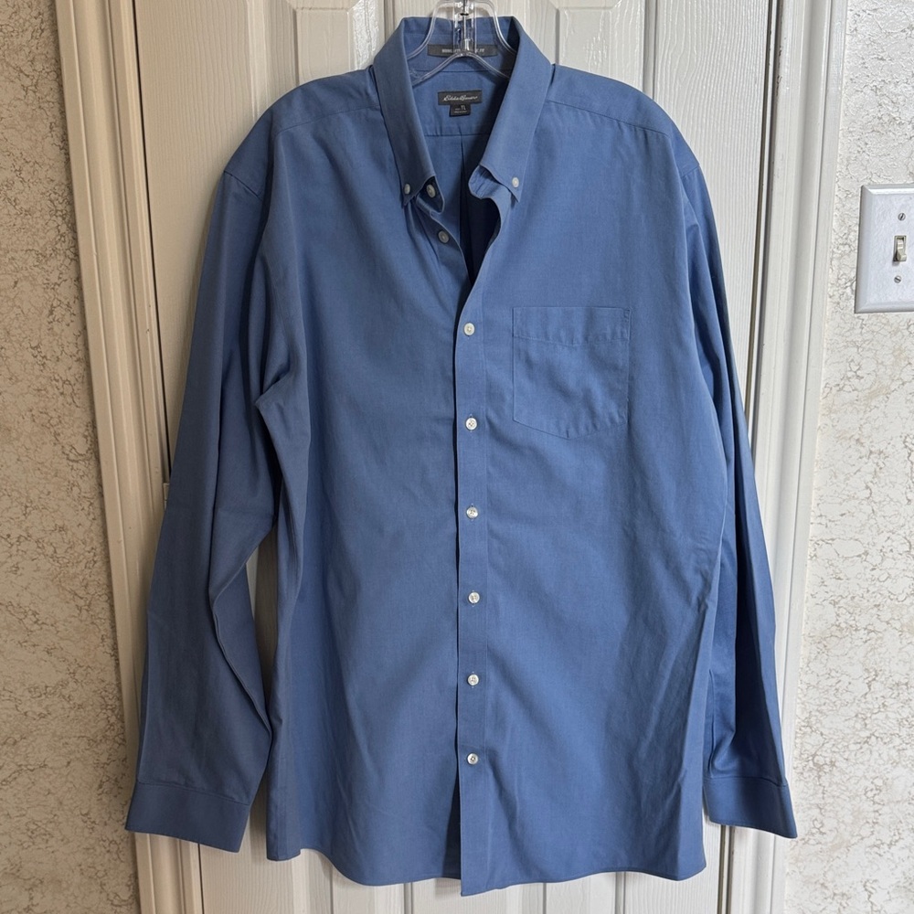 Eddie Bauer Men’s Button-Down